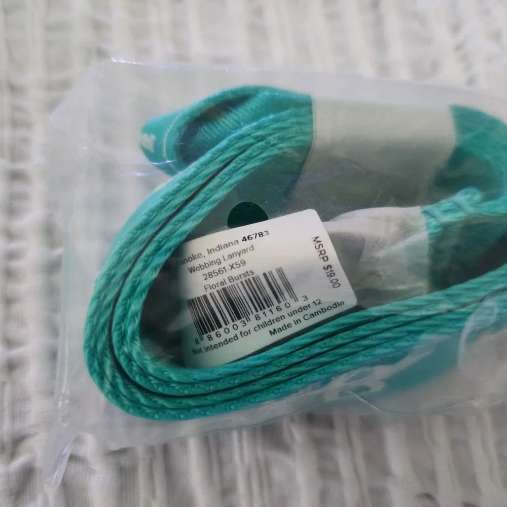 Vera Bradley Webbing Lanyard Floral Bursts Teal White Logo 28561-X59 NWT